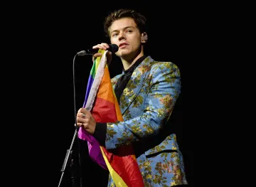 Harry Styles nach ICE-Schüssen auf Oscar Belgal: „Jeder verdient Würde und Gerechtigkeit“