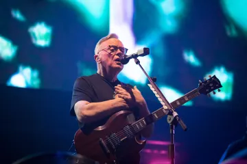 New Order: Stephen Morris und Gillian Gilbert fehlen krankheitsbedingt live